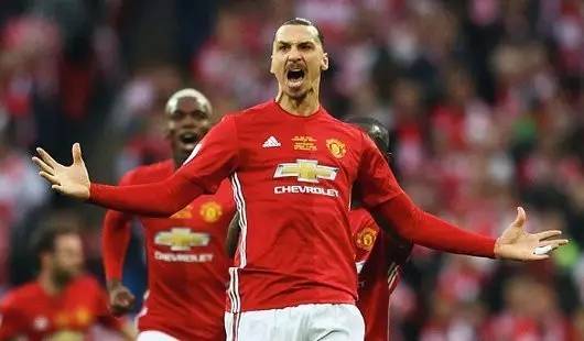 和边路传中 和边路传中